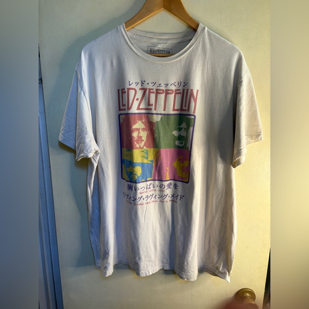 Led-Zeppelin T-shirt — Size 2XL Graphic Japanese Tour Info